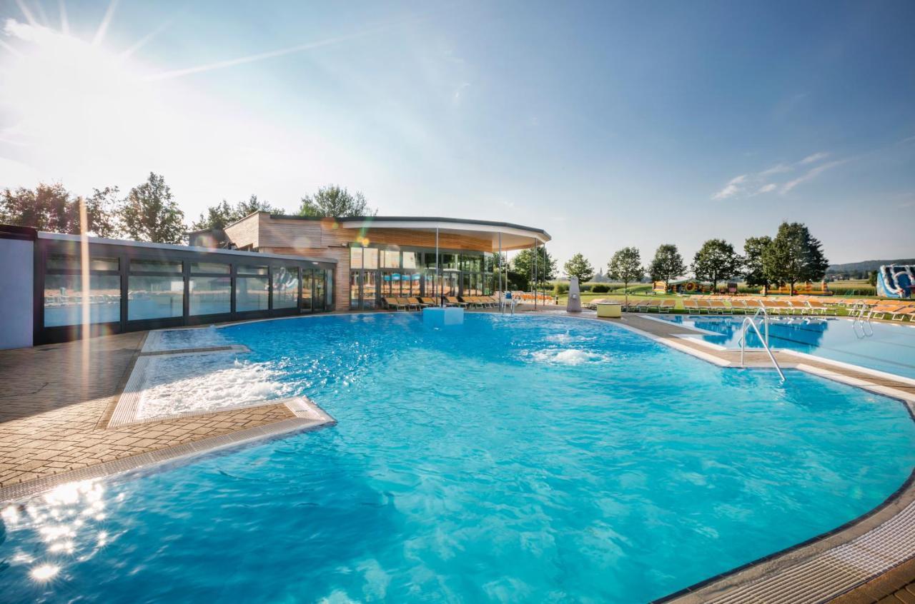 H2O Hotel-Therme-Resort, Fur Familien Mit Kindern Bad Waltersdorf Exterior photo